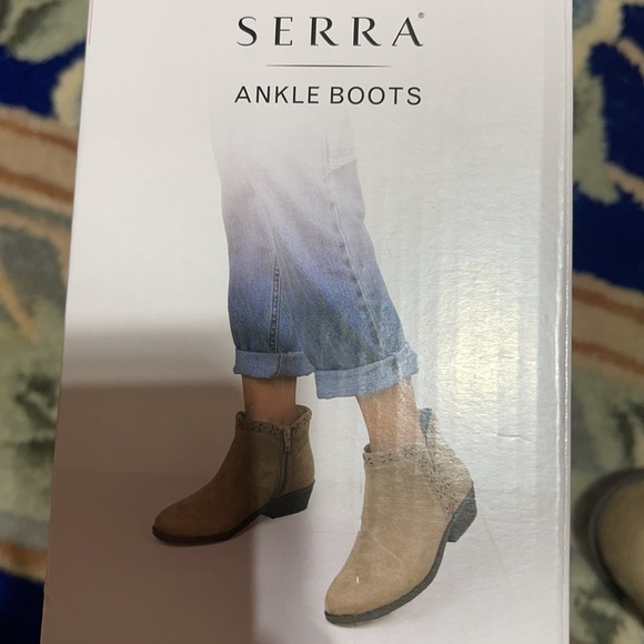 Serra Ankle Boots faux Suede Pull on Size 2/3 (Little Girl) - Picture 11 of 13